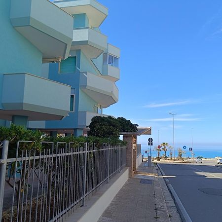 B&B Delfis Gallipoli Bagian luar foto