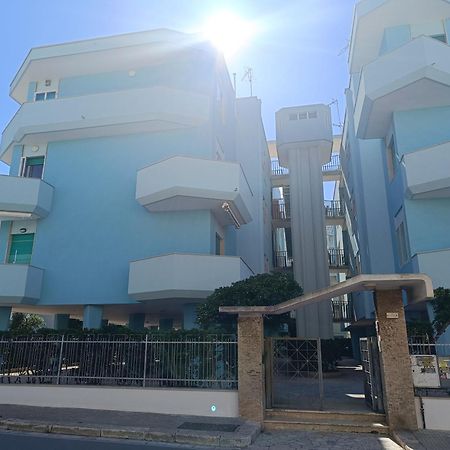 B&B Delfis Gallipoli Bagian luar foto